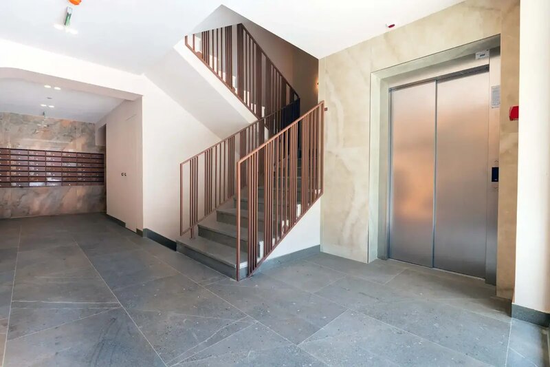 Icon Garden, garsoniera cu gradina, ansamblu nou, finalizat,