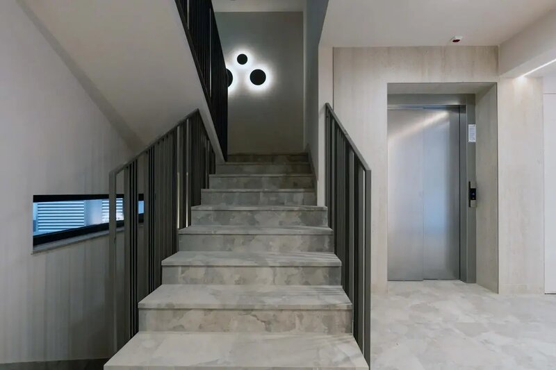 Icon Garden, garsoniera cu gradina, ansamblu nou, finalizat,